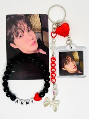 (3pcs) BTS JHOPE BIAS PHOTO KEYCHAIN BRACELET PHOTOCARD BUNDLE